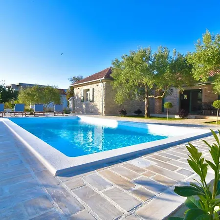 Vacation Mate Ceko Tatil Evi *