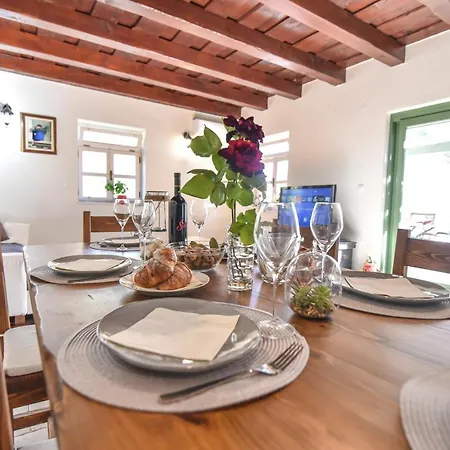House Mate Ceko - Authentic Dalmatian Stone Villa Sukošan