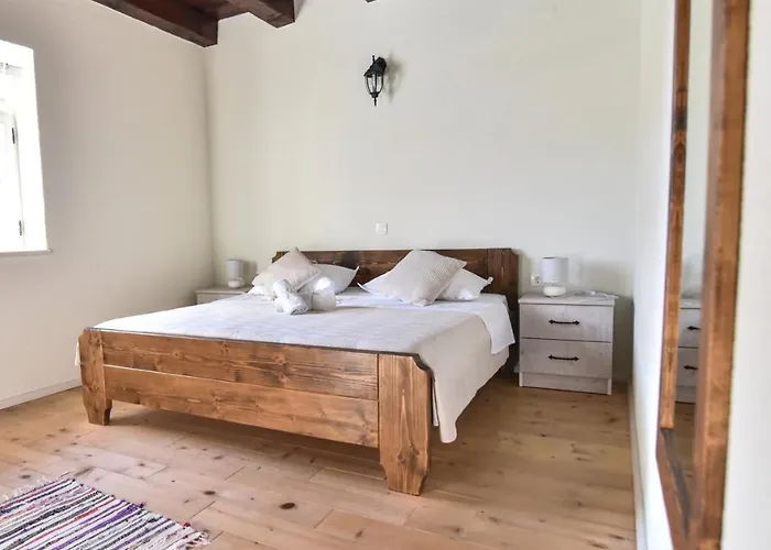 House Mate Ceko - Authentic Dalmatian Stone Villa * Sukošan