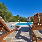 Vikendica House Mate Ceko - Authentic Dalmatian Stone Villa